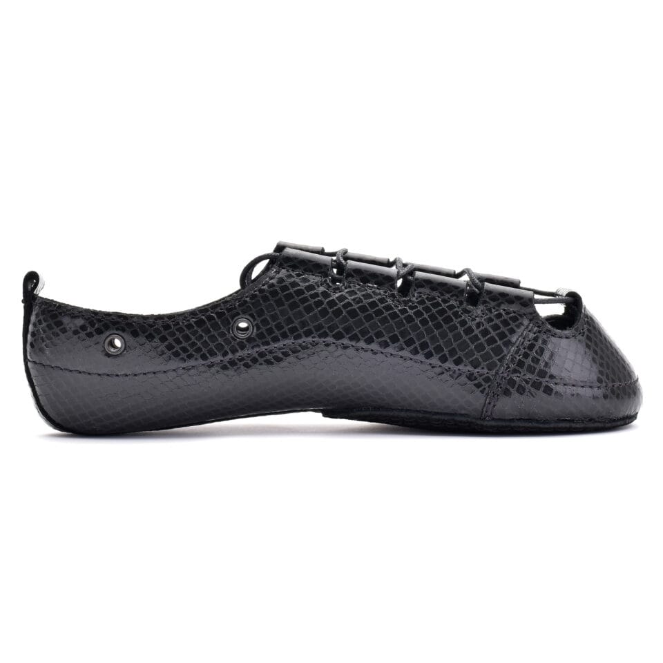 Irish dance pump